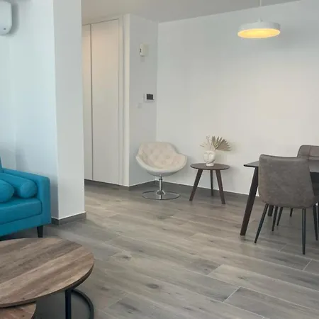 Phaedrus Living Coral Horizon *