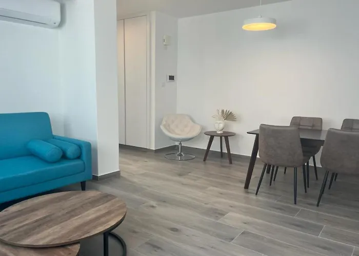 Phaedrus Living Coral Horizon *