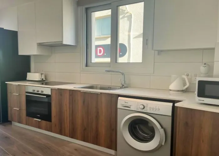 Phaedrus Living Coral Horizon * Λάρνακα